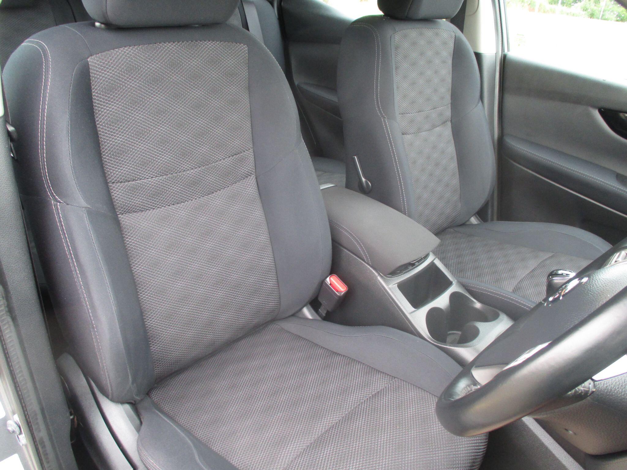 Nissan Qashqai view 24