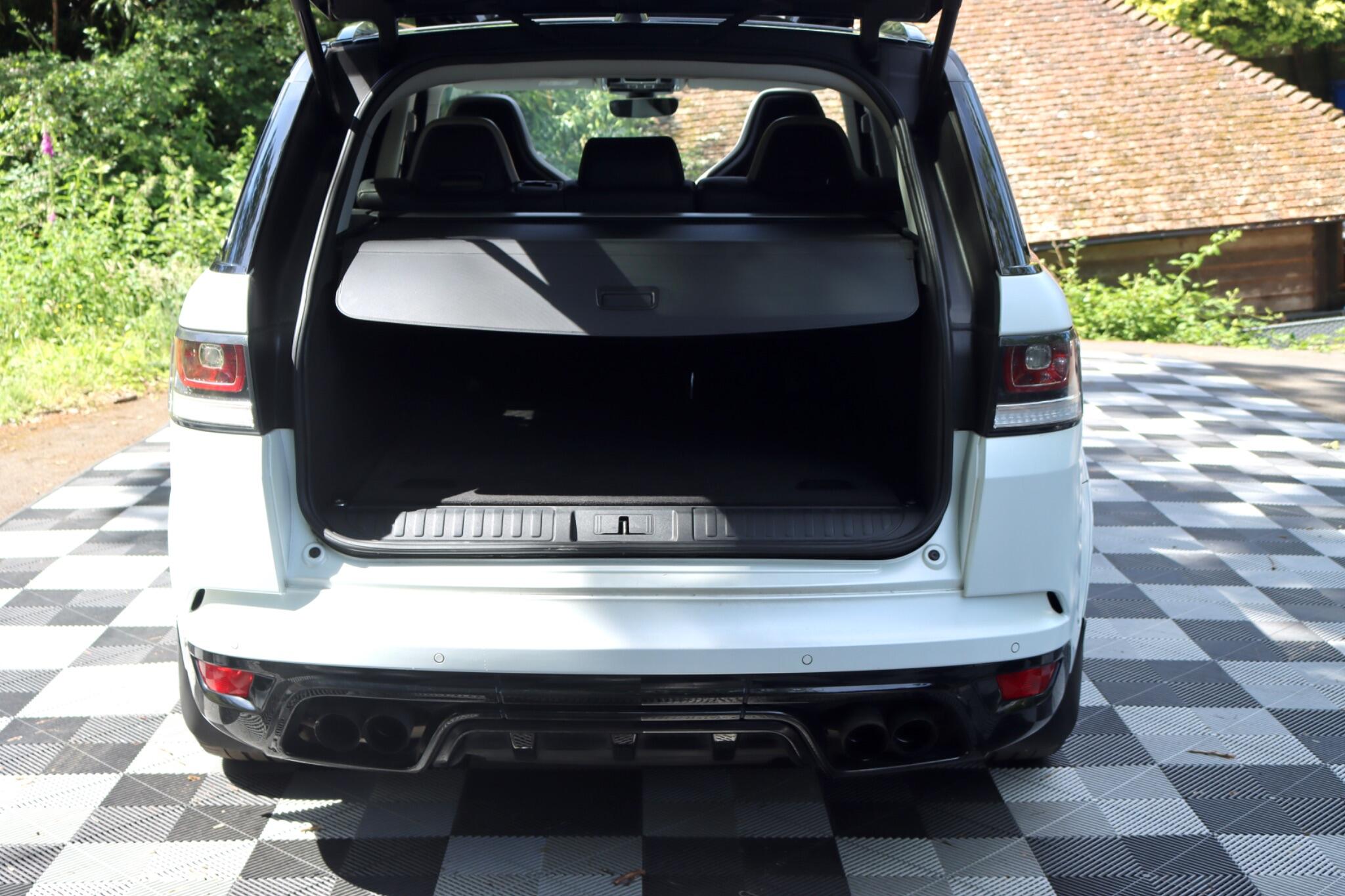 Land Rover Range Rover Sport view 23