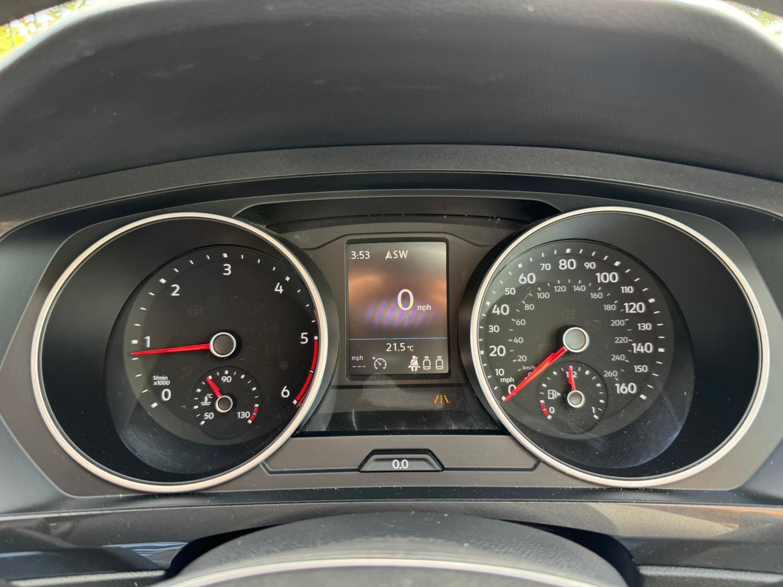 2018 Volkswagen Tiguan 2.0 TDI SE Navigation Euro 6 (s/s) 5dr • 122,000 miles image 14