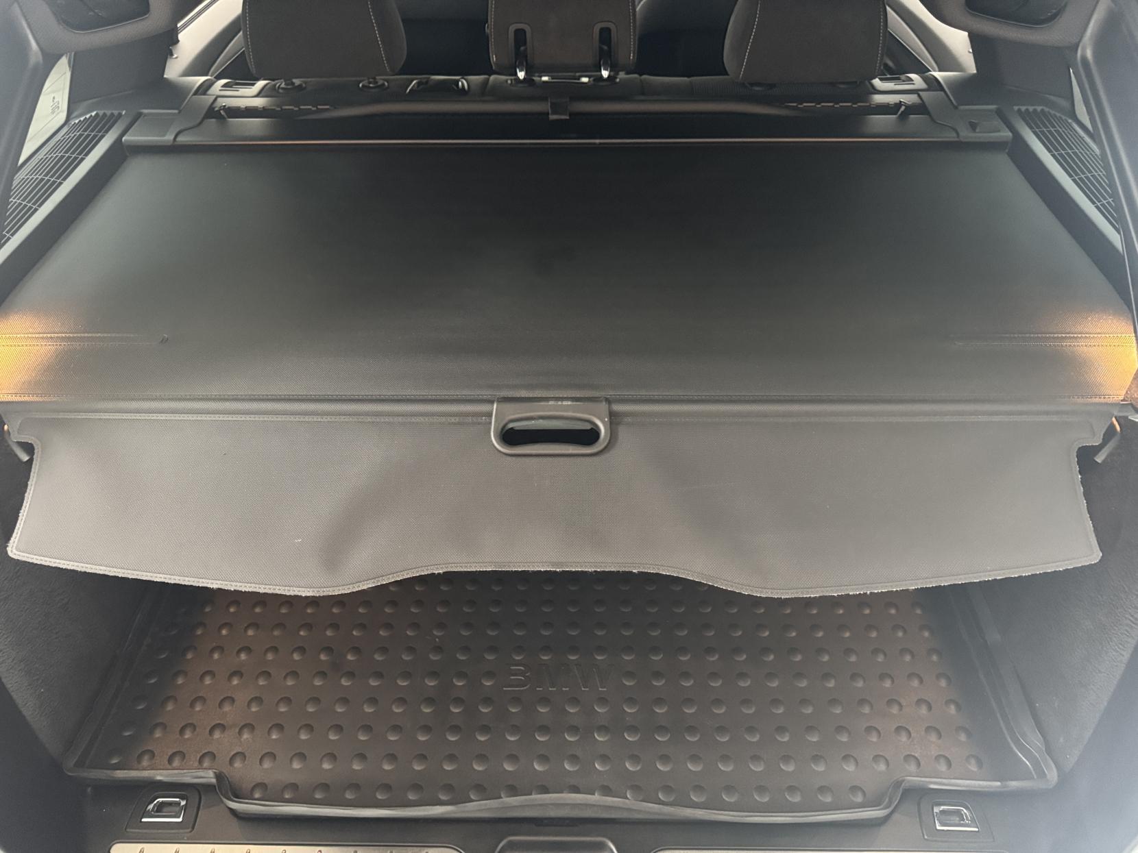 BMW 5 Series view 75