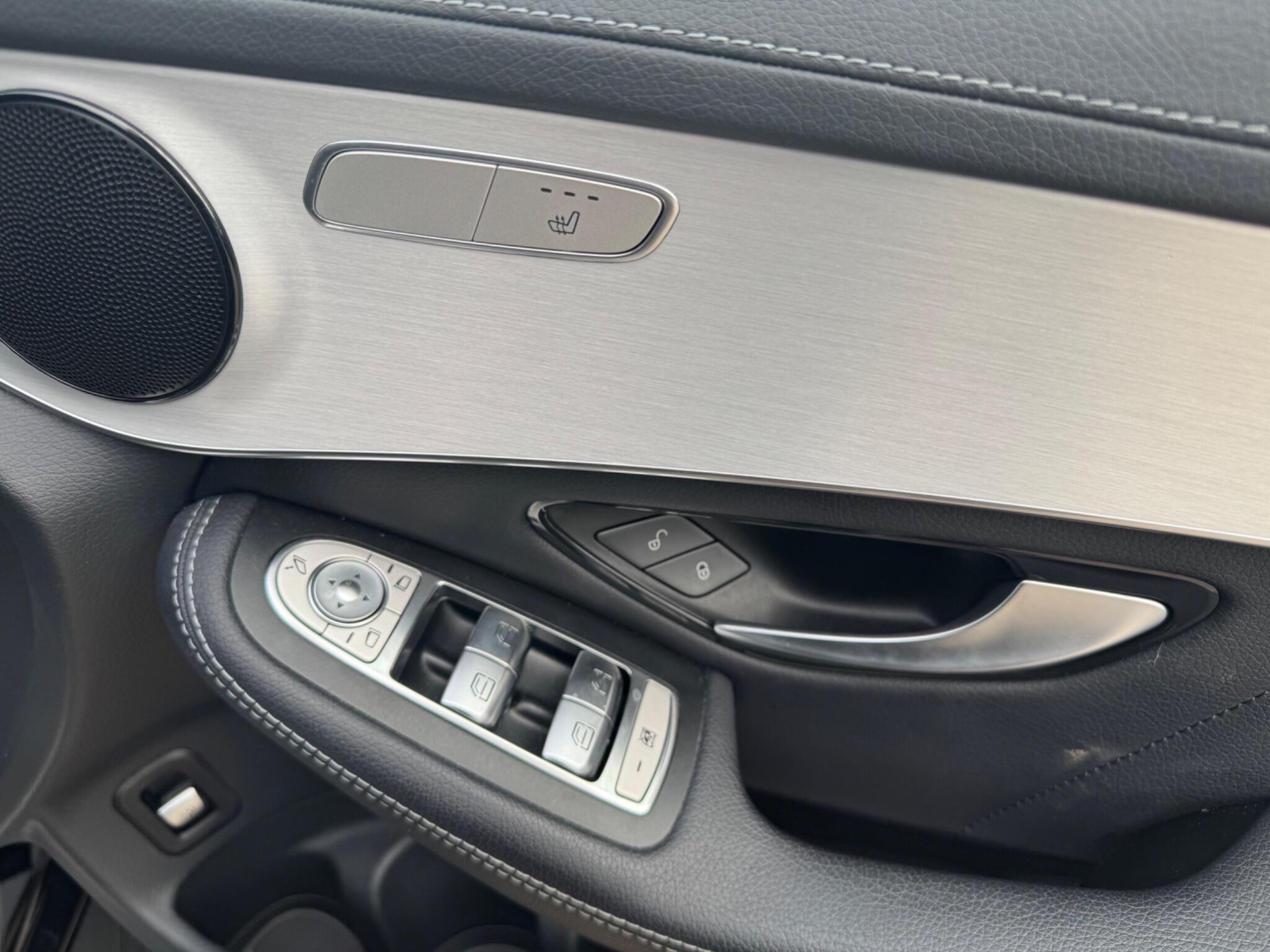 Mercedes-Benz GLC view 33