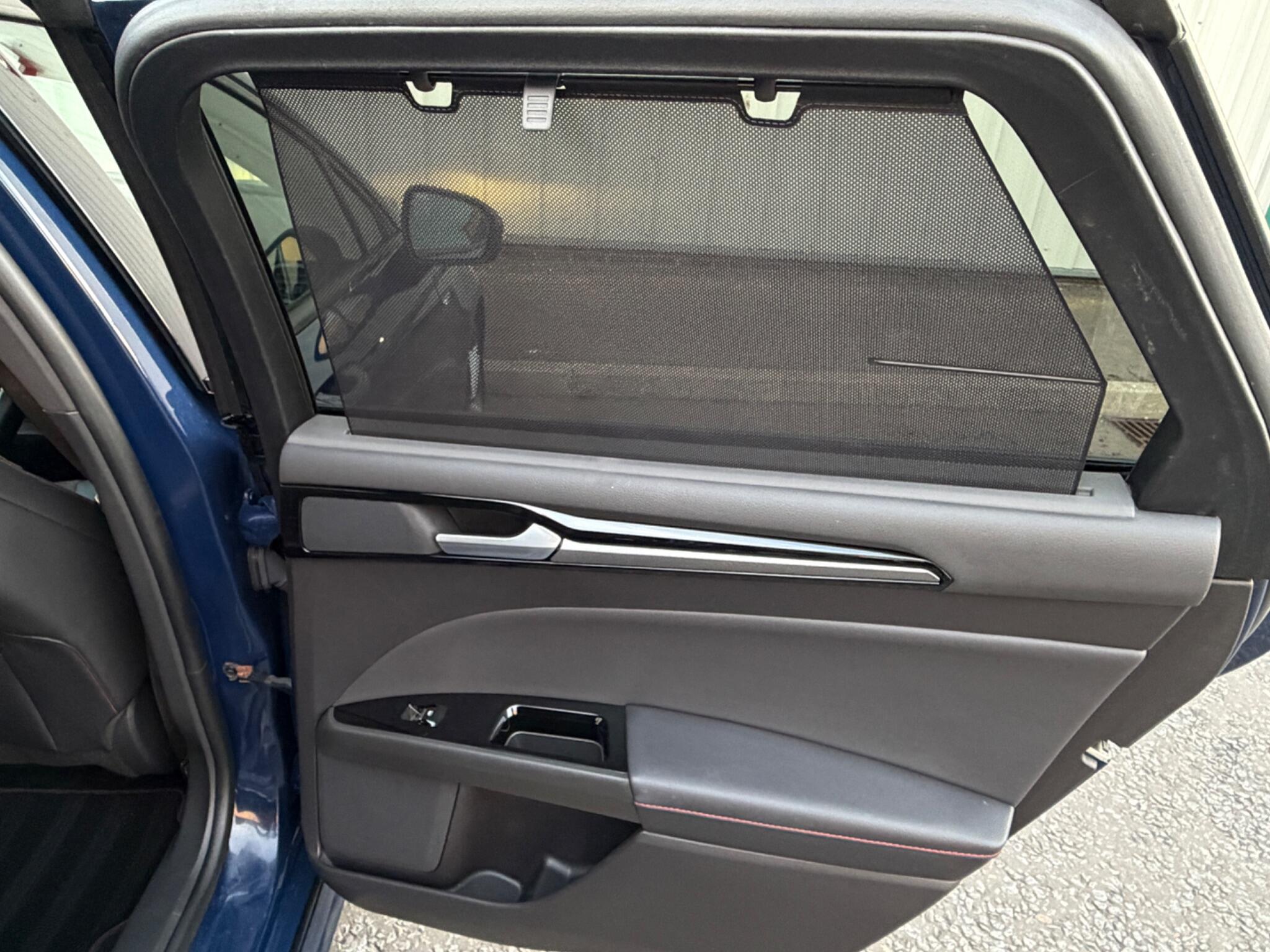Ford Mondeo view 69
