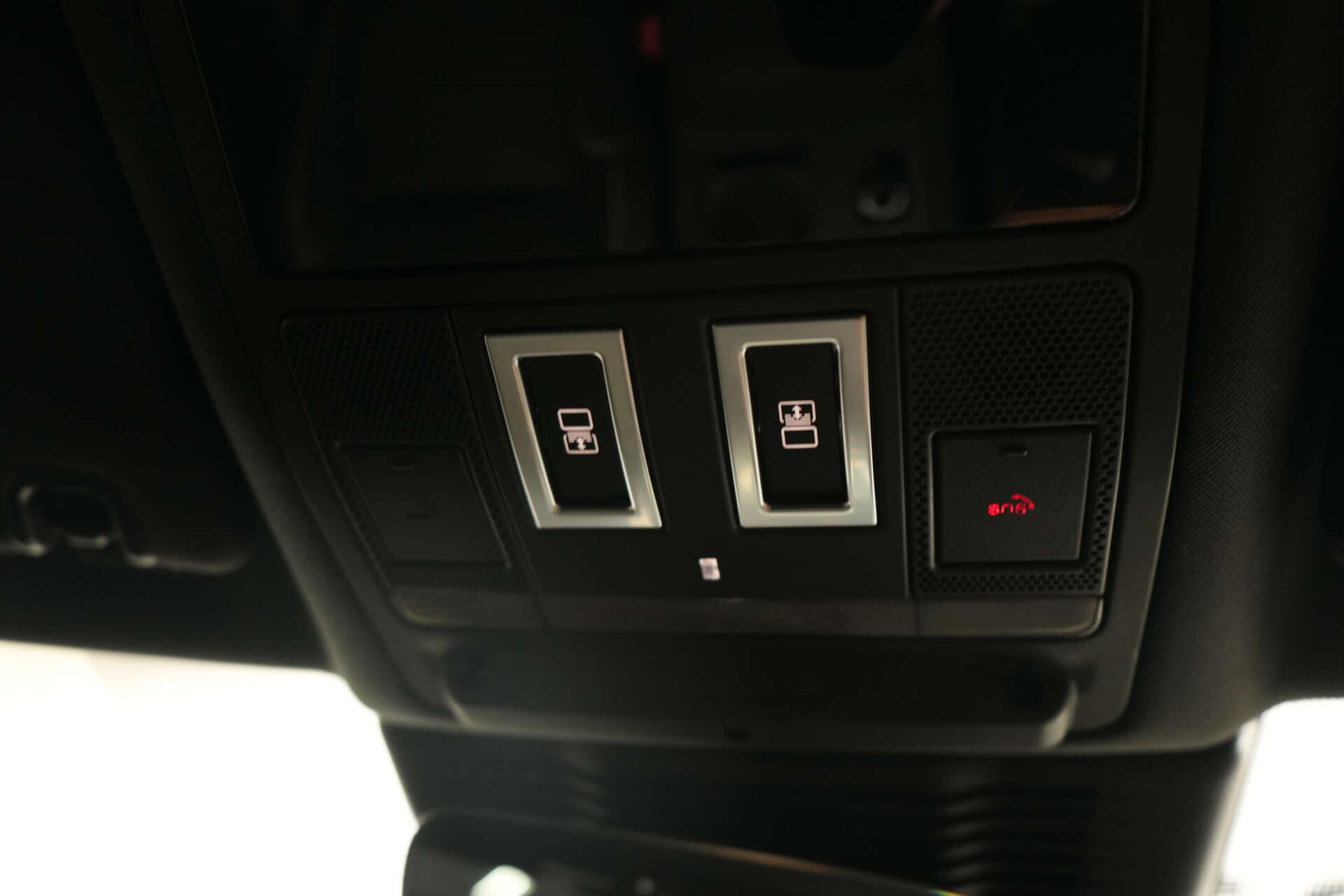 Land Rover Discovery view 47