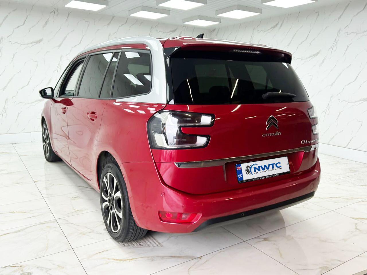 Citroen Grand C4 Spacetourer view 9