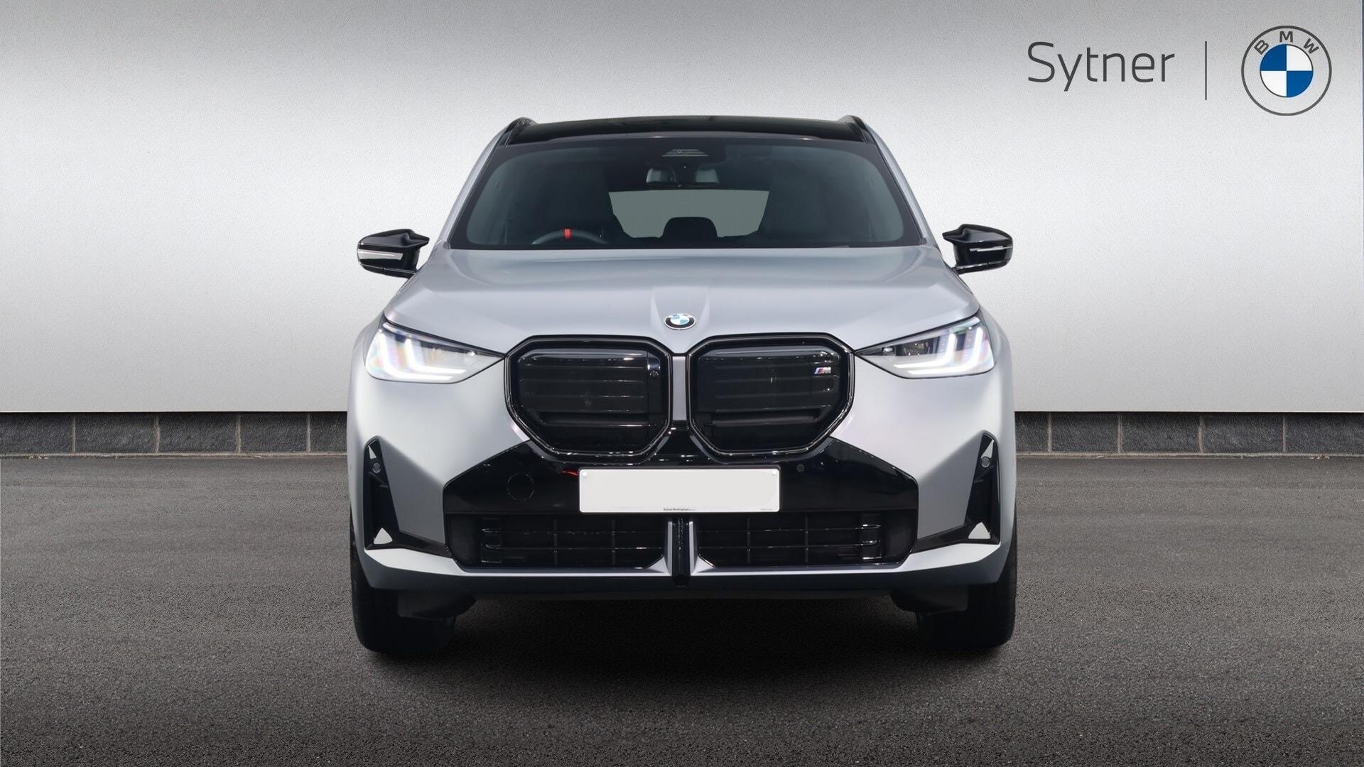 BMW X3 view 16