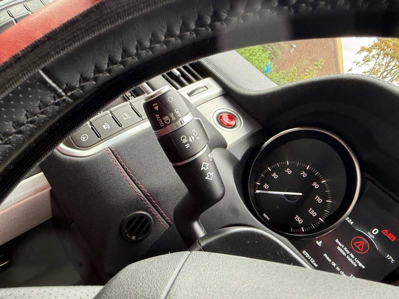 Land Rover Range Rover Evoque view 23