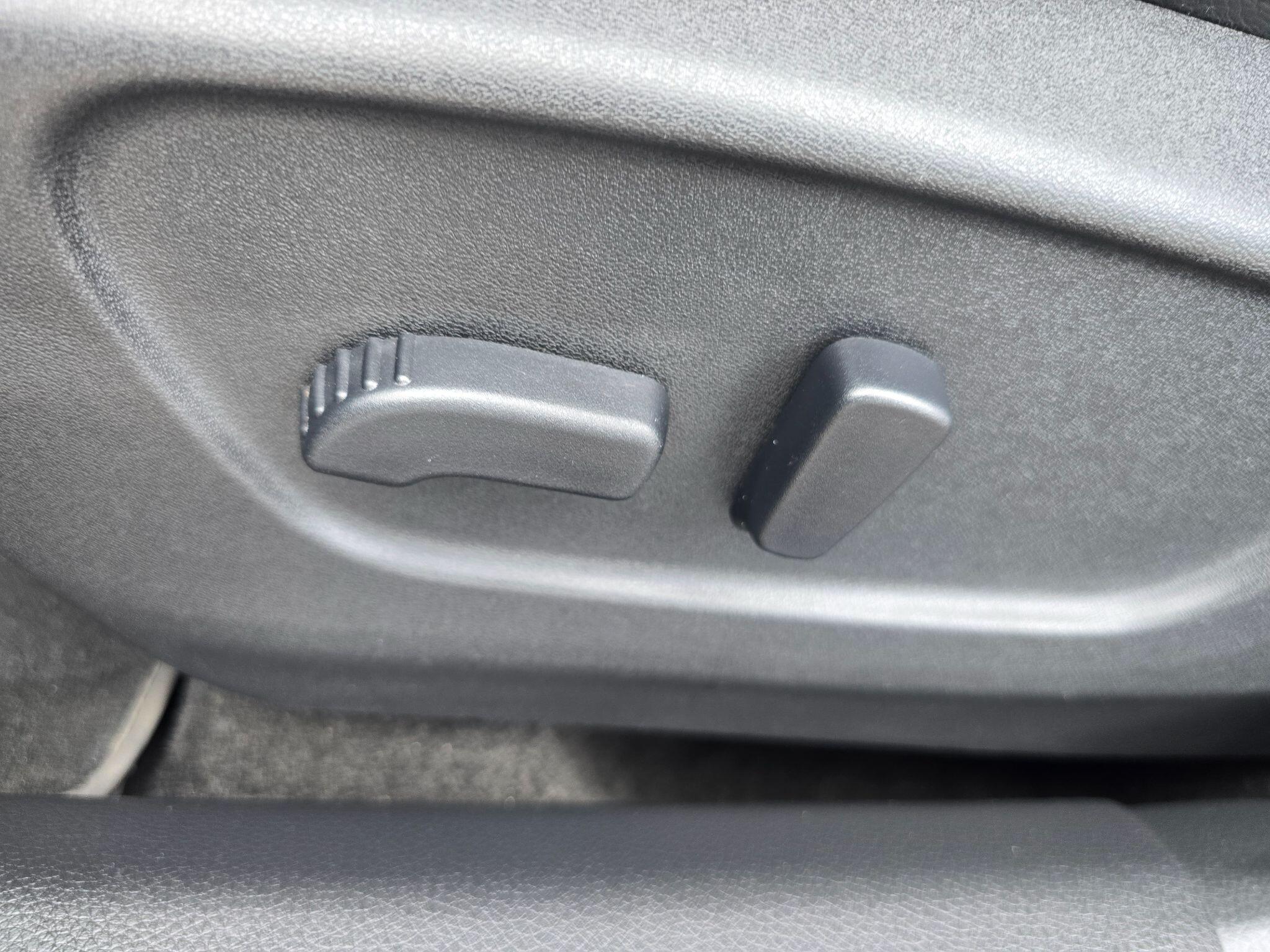 Nissan X-Trail view 49