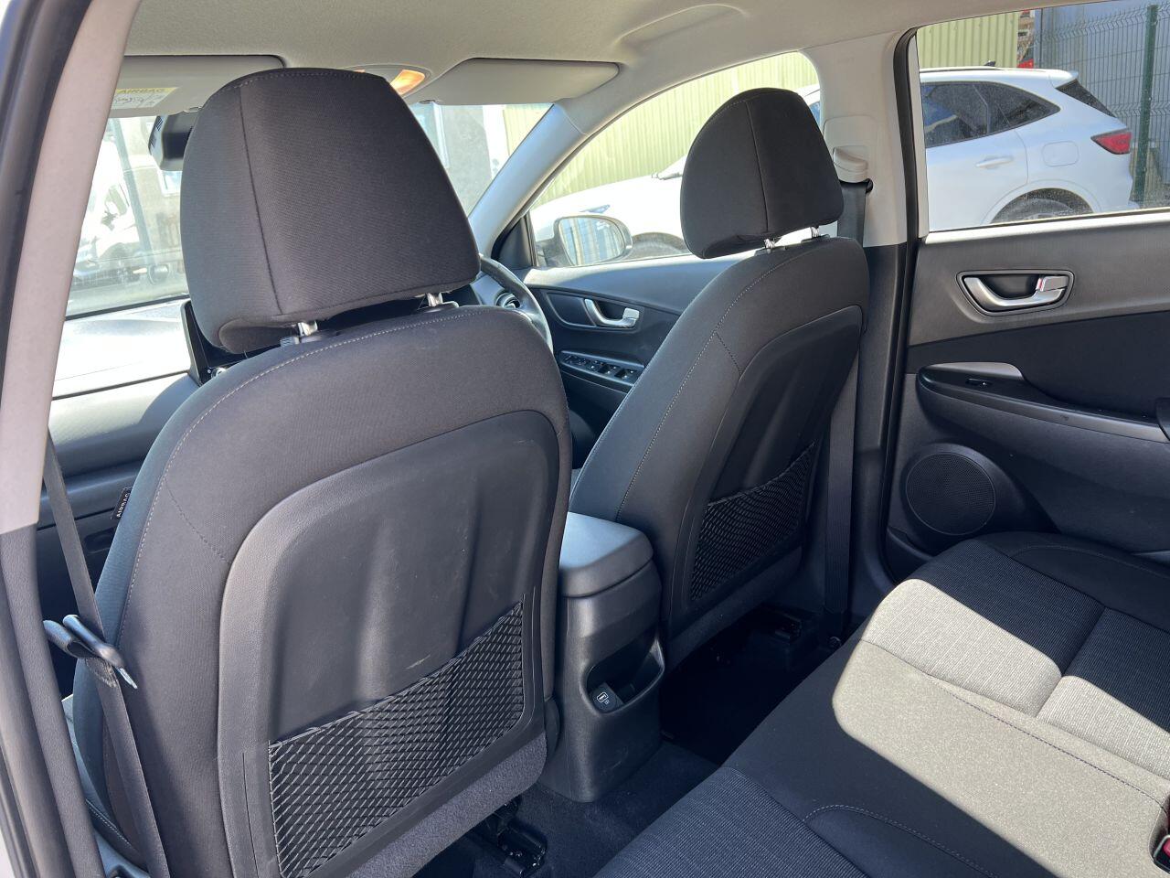 Hyundai Kona view 25