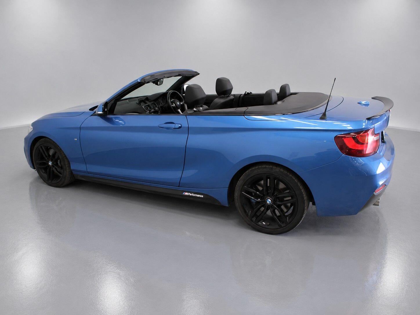 BMW 2 Series view 23