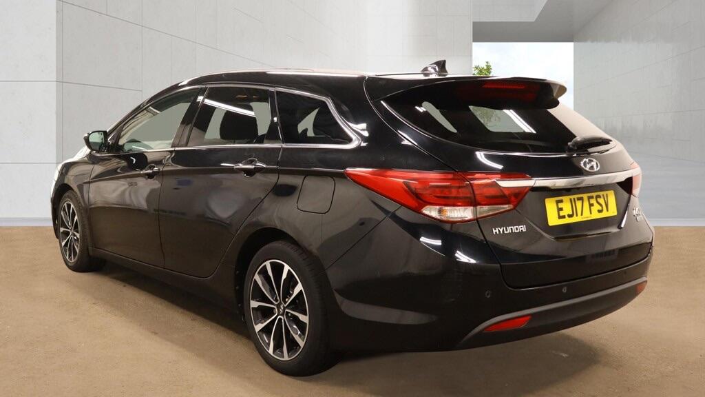 Hyundai I40 view 3