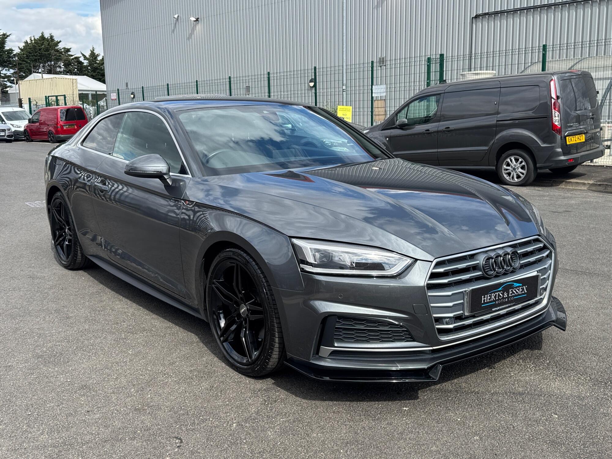 Audi A5 view 5