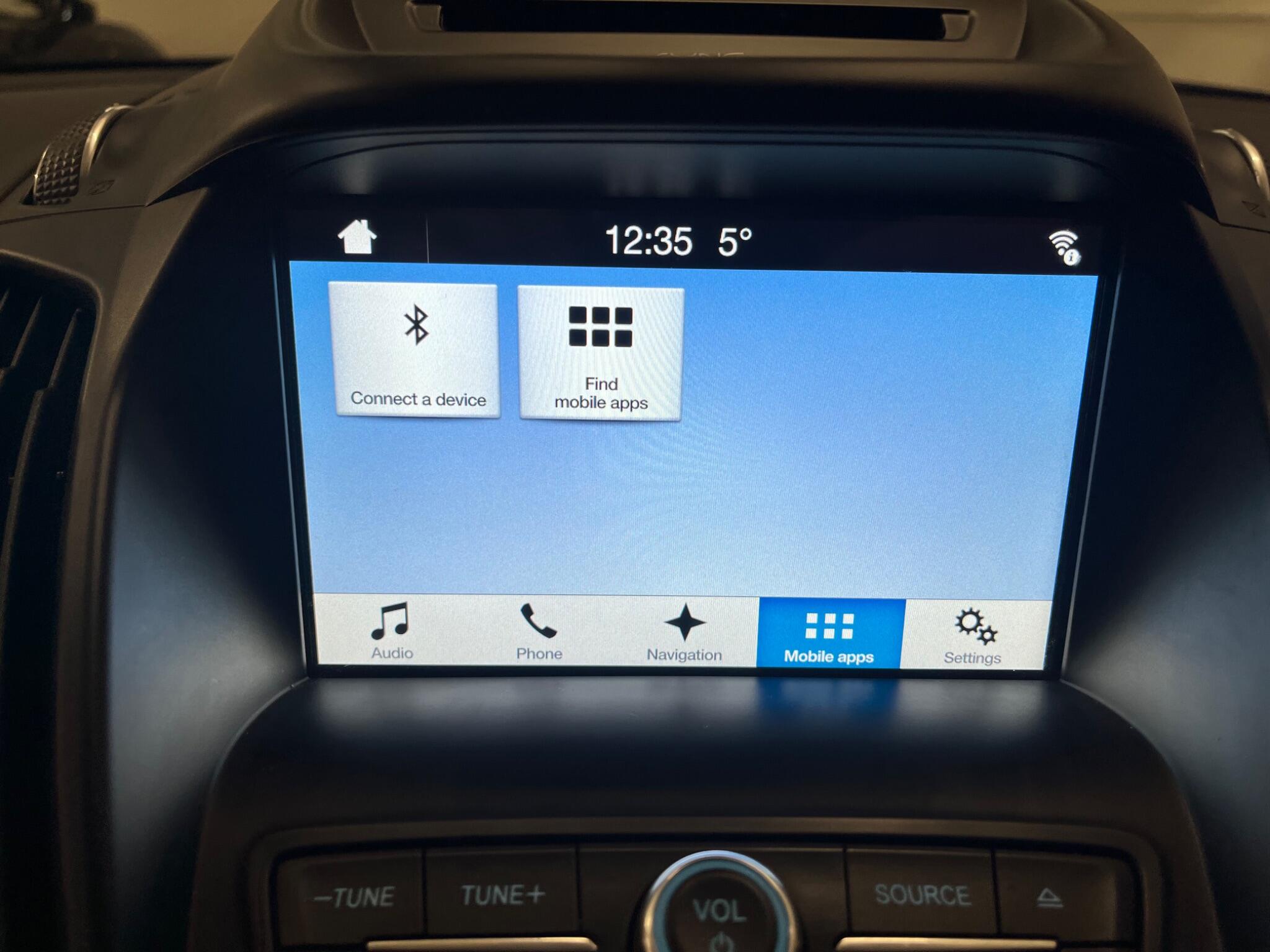 2018 Ford Kuga image 42