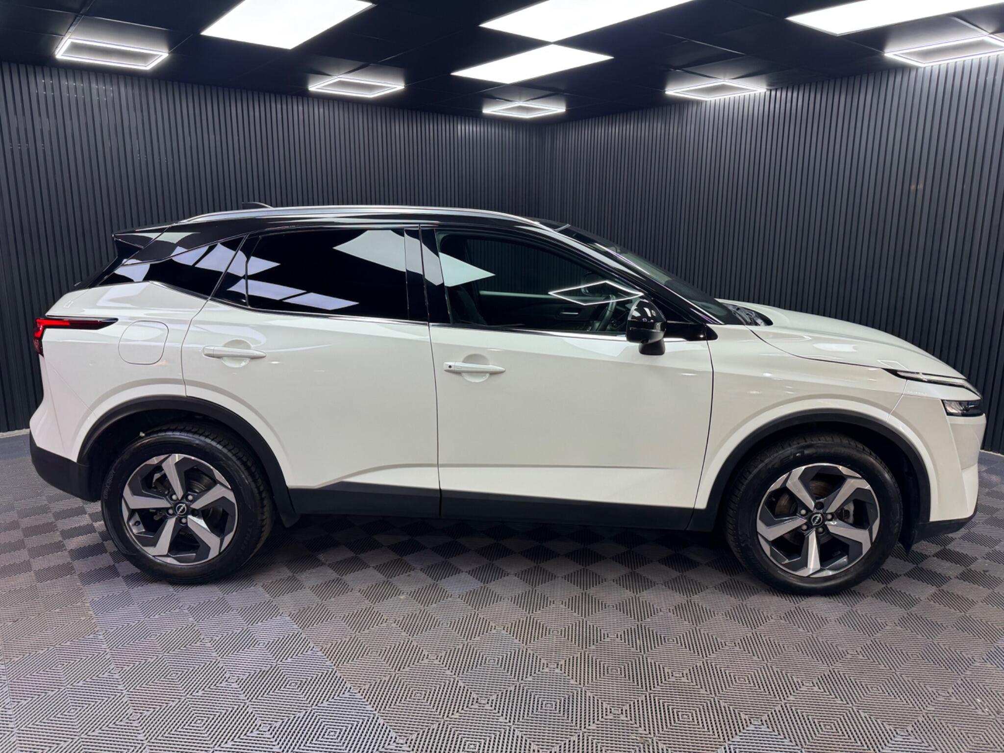 Nissan Qashqai view 2