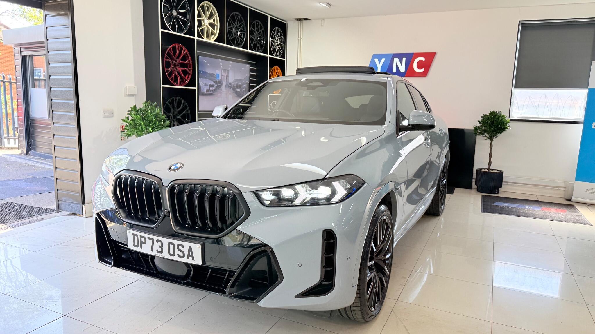 BMW X6 view 7