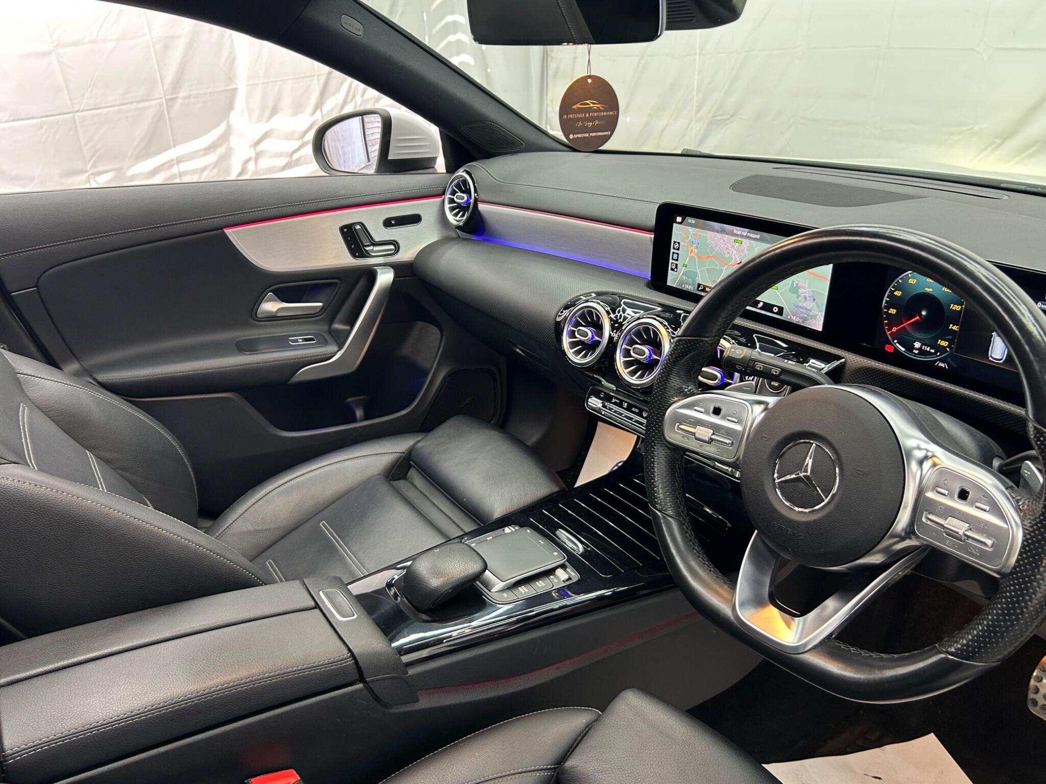 Mercedes-Benz Cla view 16