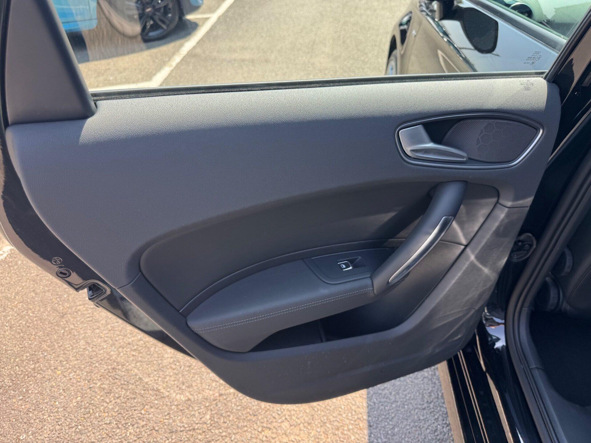Audi A1 view 54