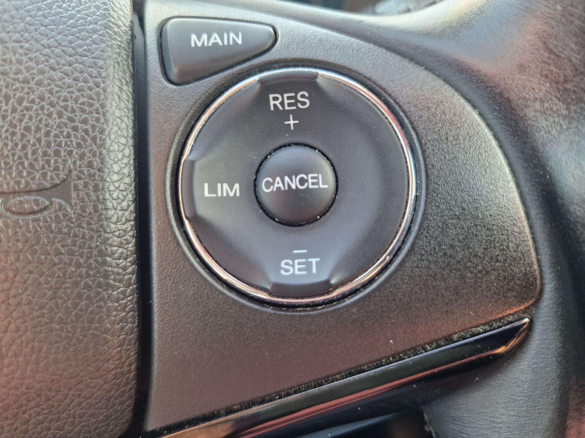 Honda HR-V view 34