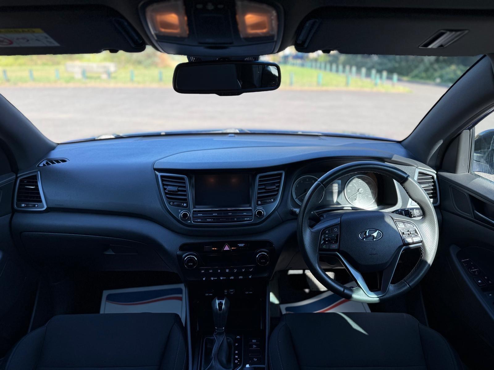 Hyundai Tucson view 24