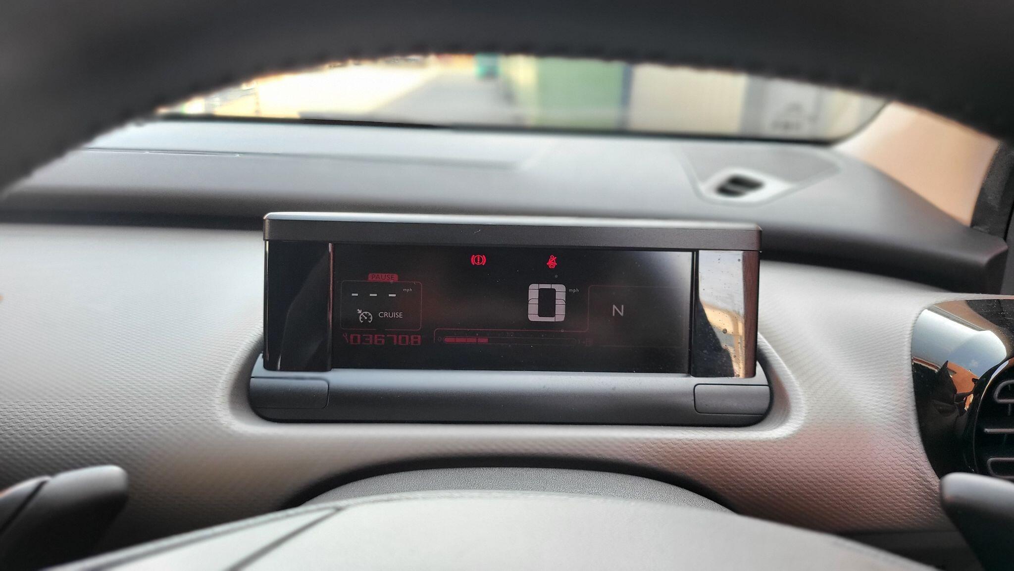 Citroen C4 Cactus view 21