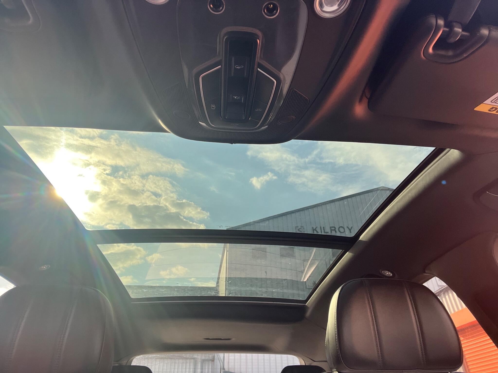 Bentley Bentayga view 69