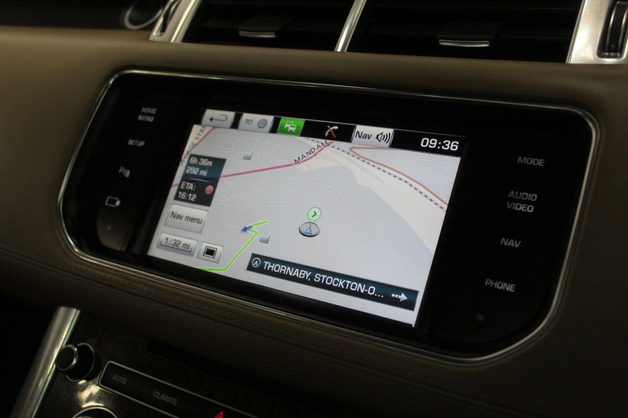 Land Rover Range Rover Sport view 41