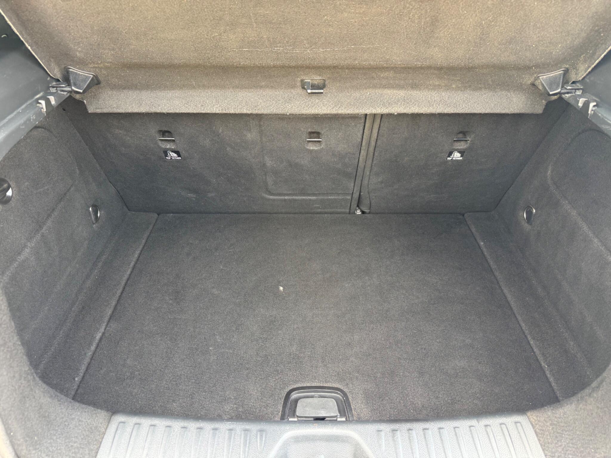 Mercedes-Benz A-Class view 14