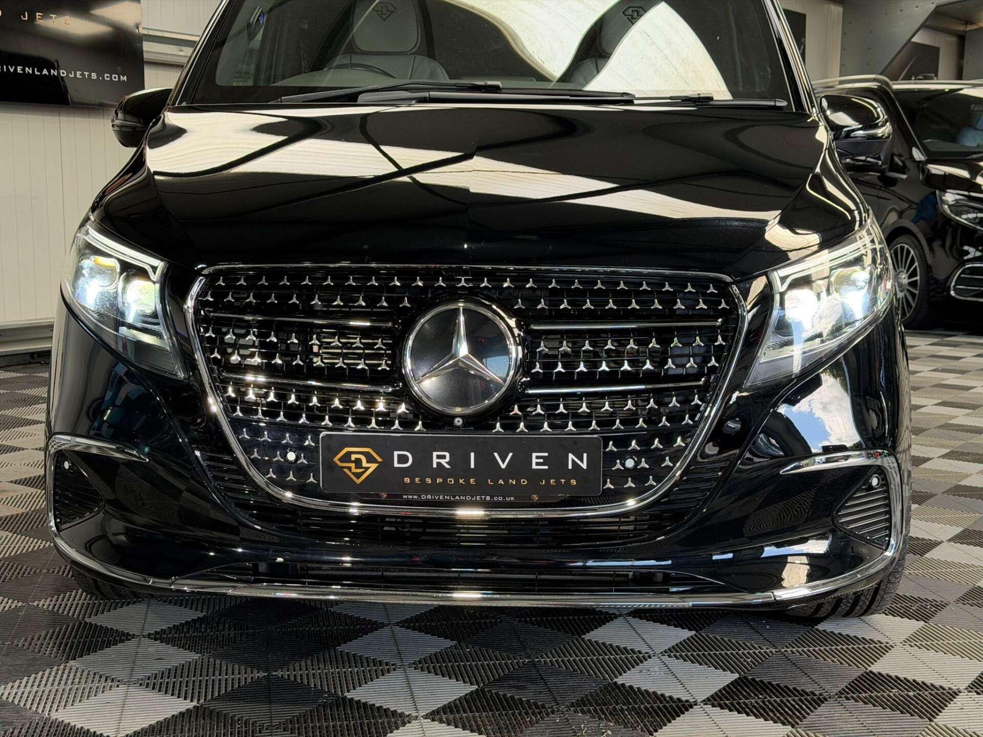 Mercedes-Benz V Class view 65