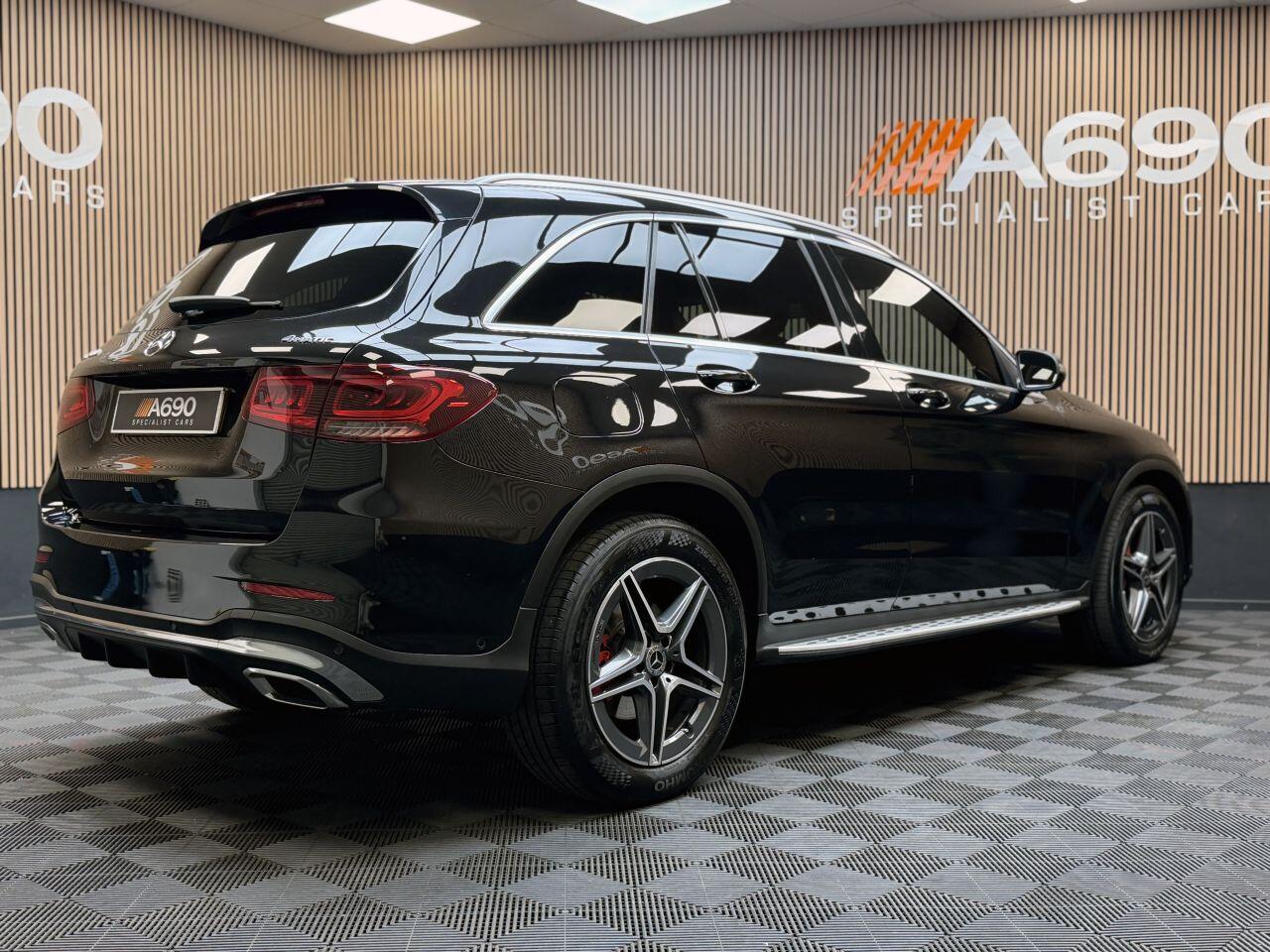 Mercedes-Benz GLC view 7