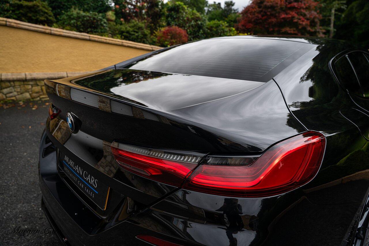 BMW 8 Series view 76