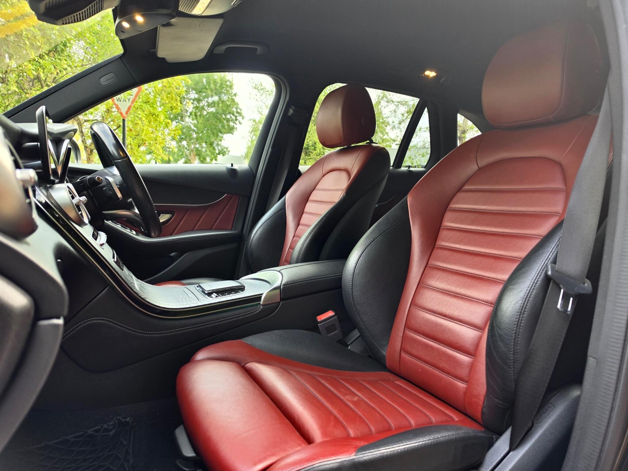 Mercedes-Benz GLC view 10