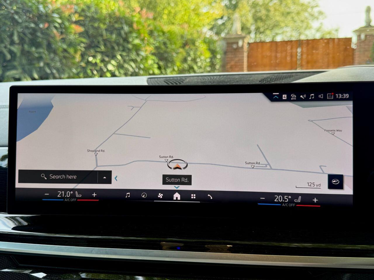 BMW X7 view 15