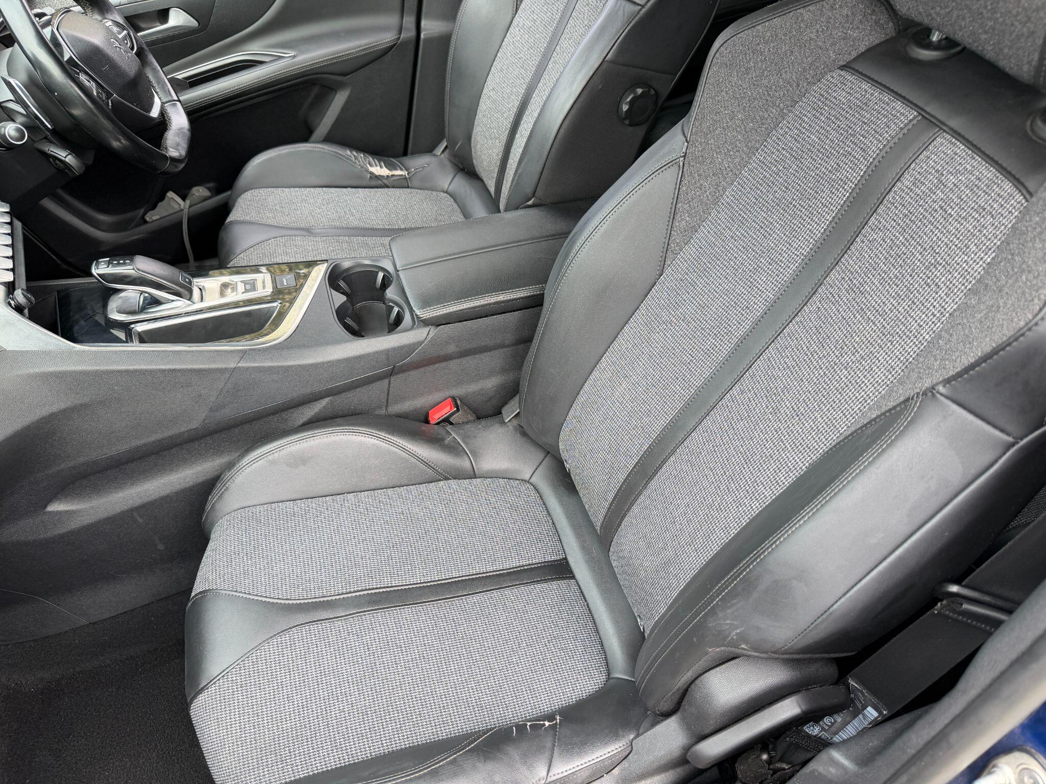 Peugeot 3008 view 30