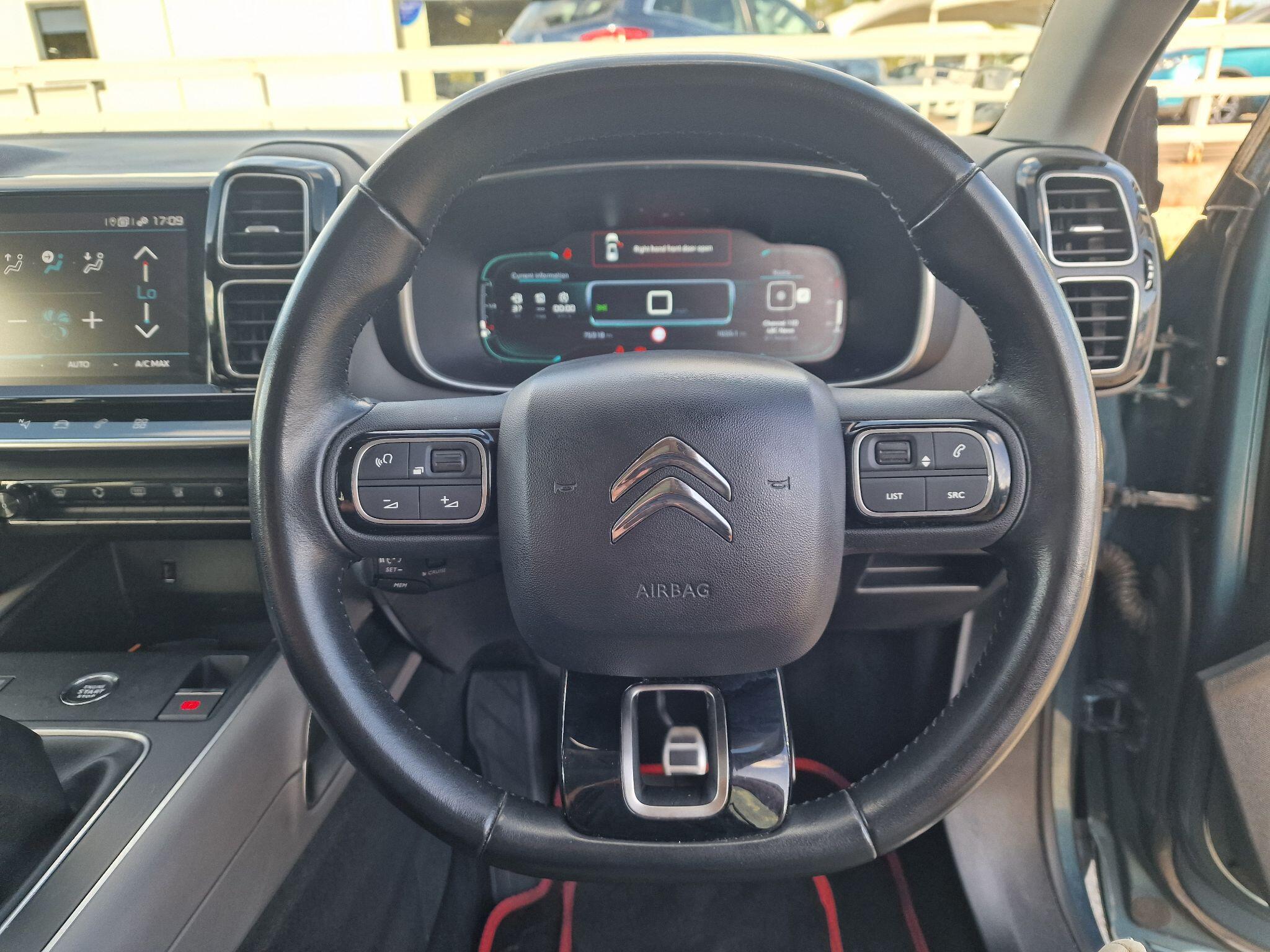Citroen C5 Aircross view 50