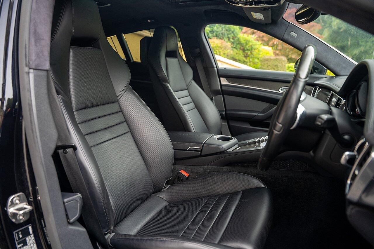 Porsche Panamera view 55