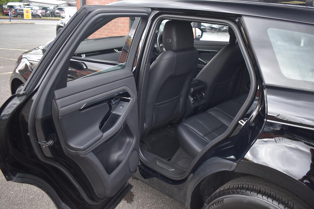 Land Rover Range Rover Evoque view 42