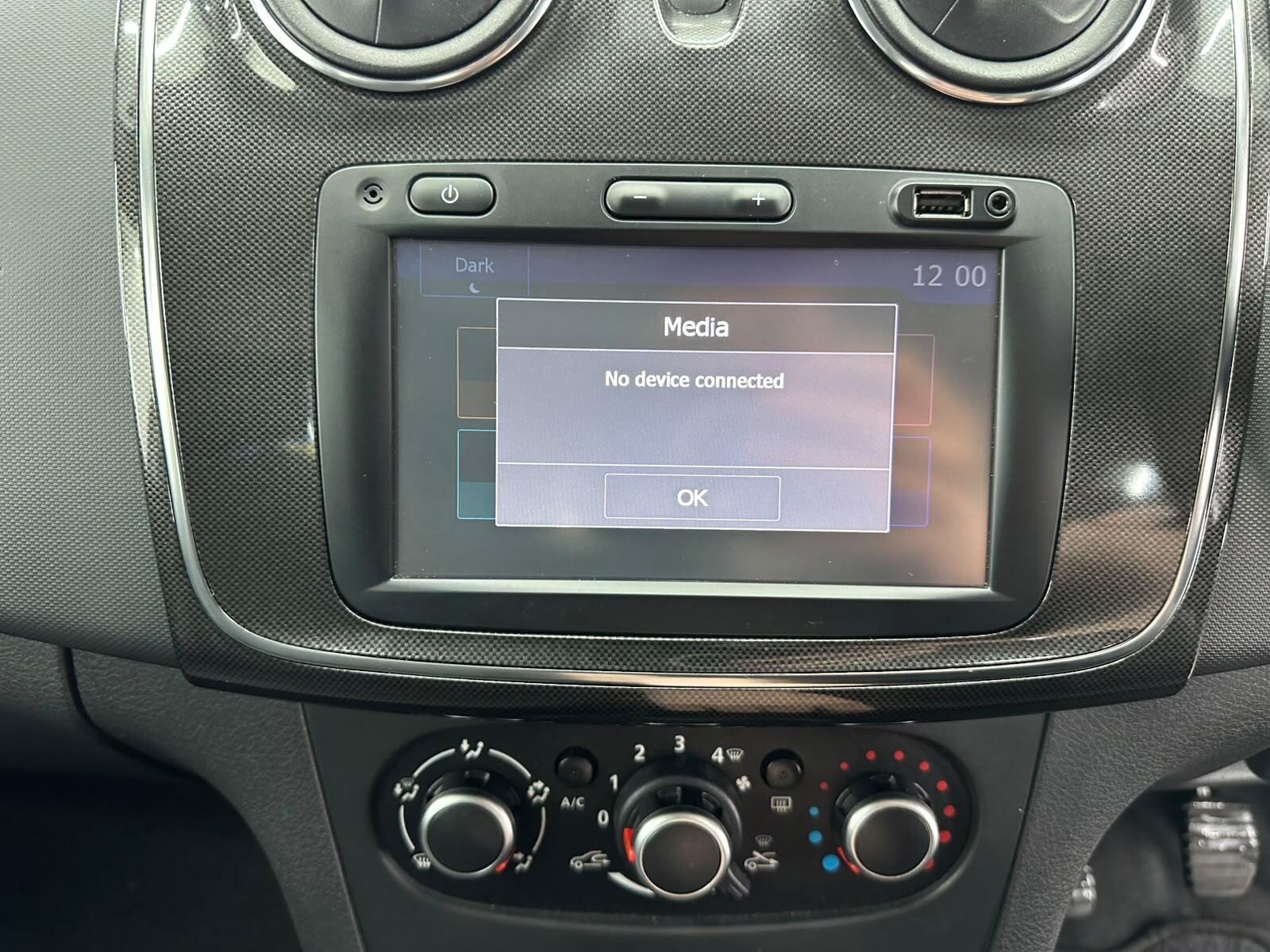 Dacia Sandero view 43
