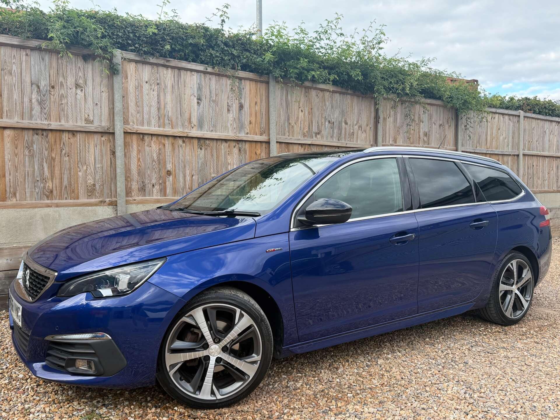 Peugeot 308 SW view 4