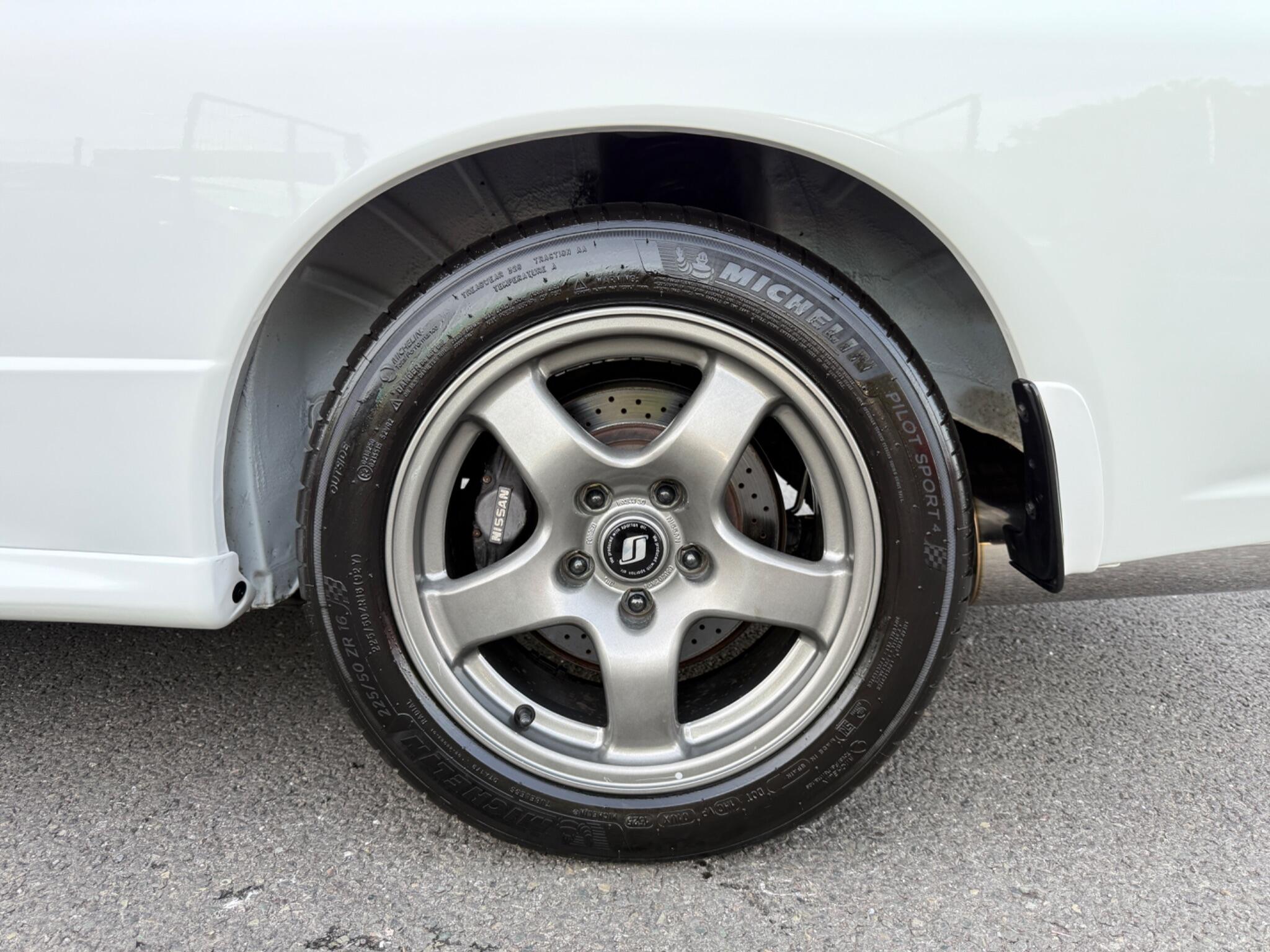 Nissan Skyline view 57