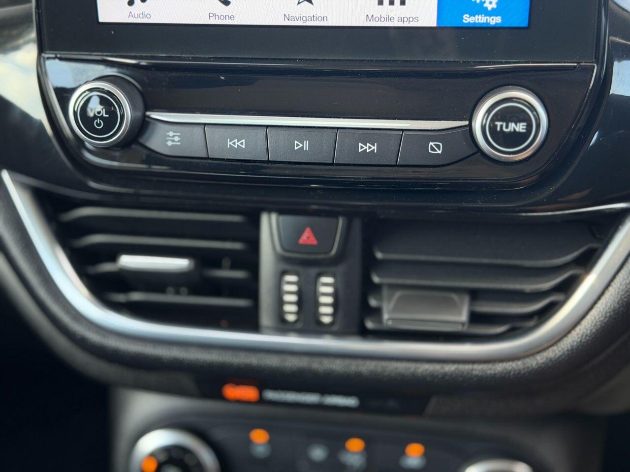 Ford Fiesta view 54