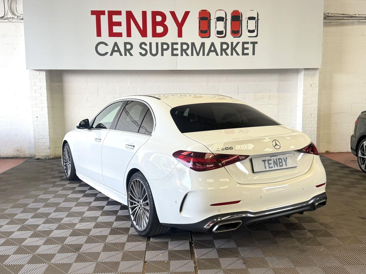 Mercedes-Benz C Class view 7