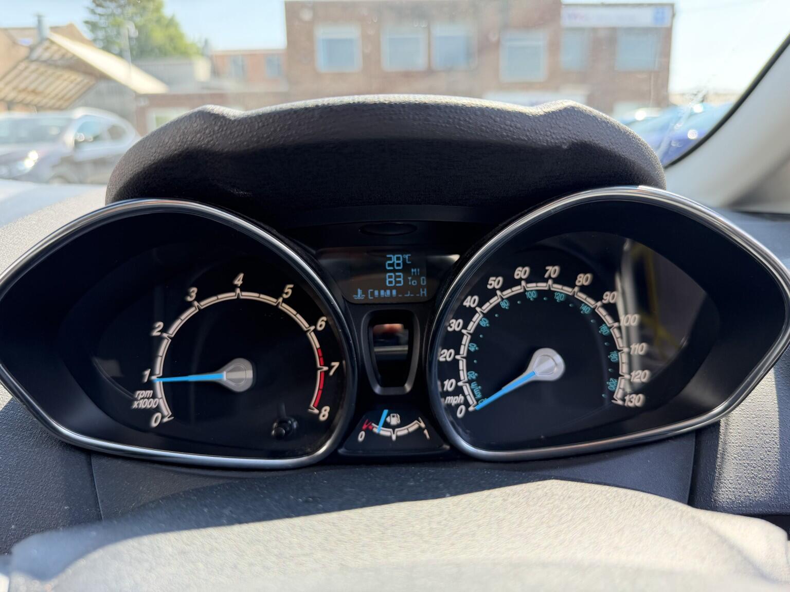 Ford Fiesta view 25