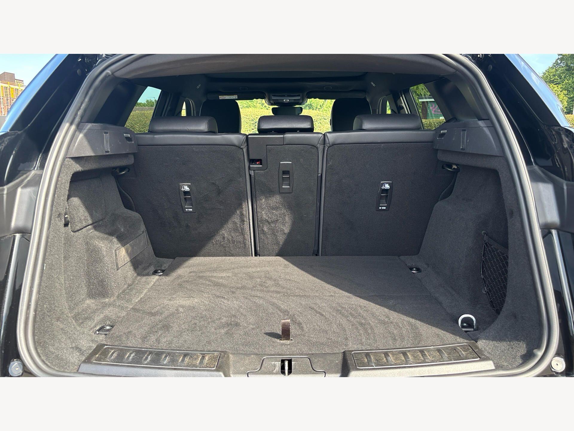 Land Rover Range Rover Evoque view 12