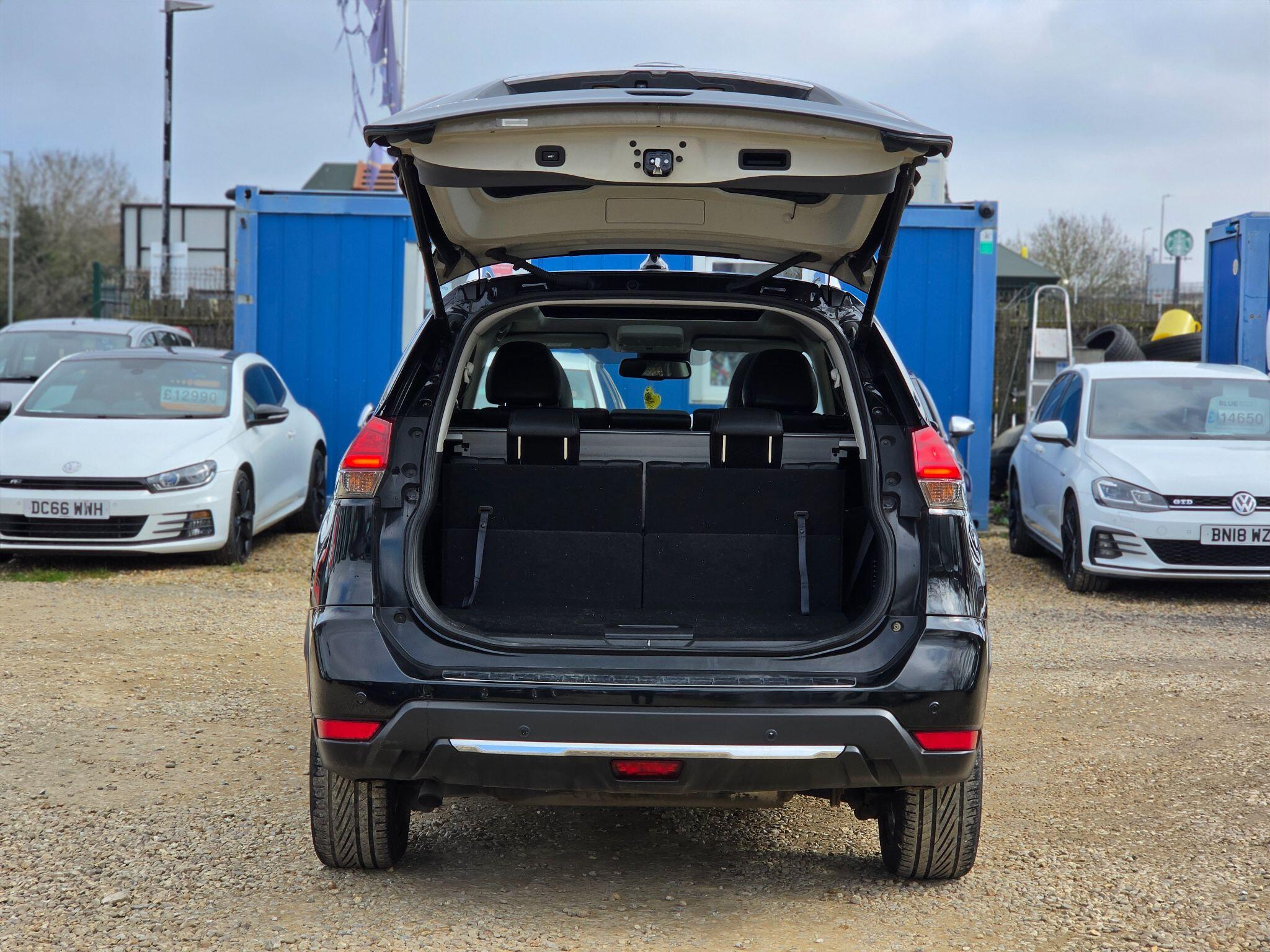 Nissan X-Trail view 29