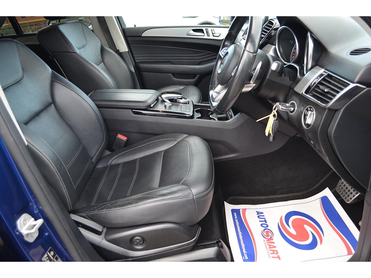 Mercedes-Benz Gle view 13