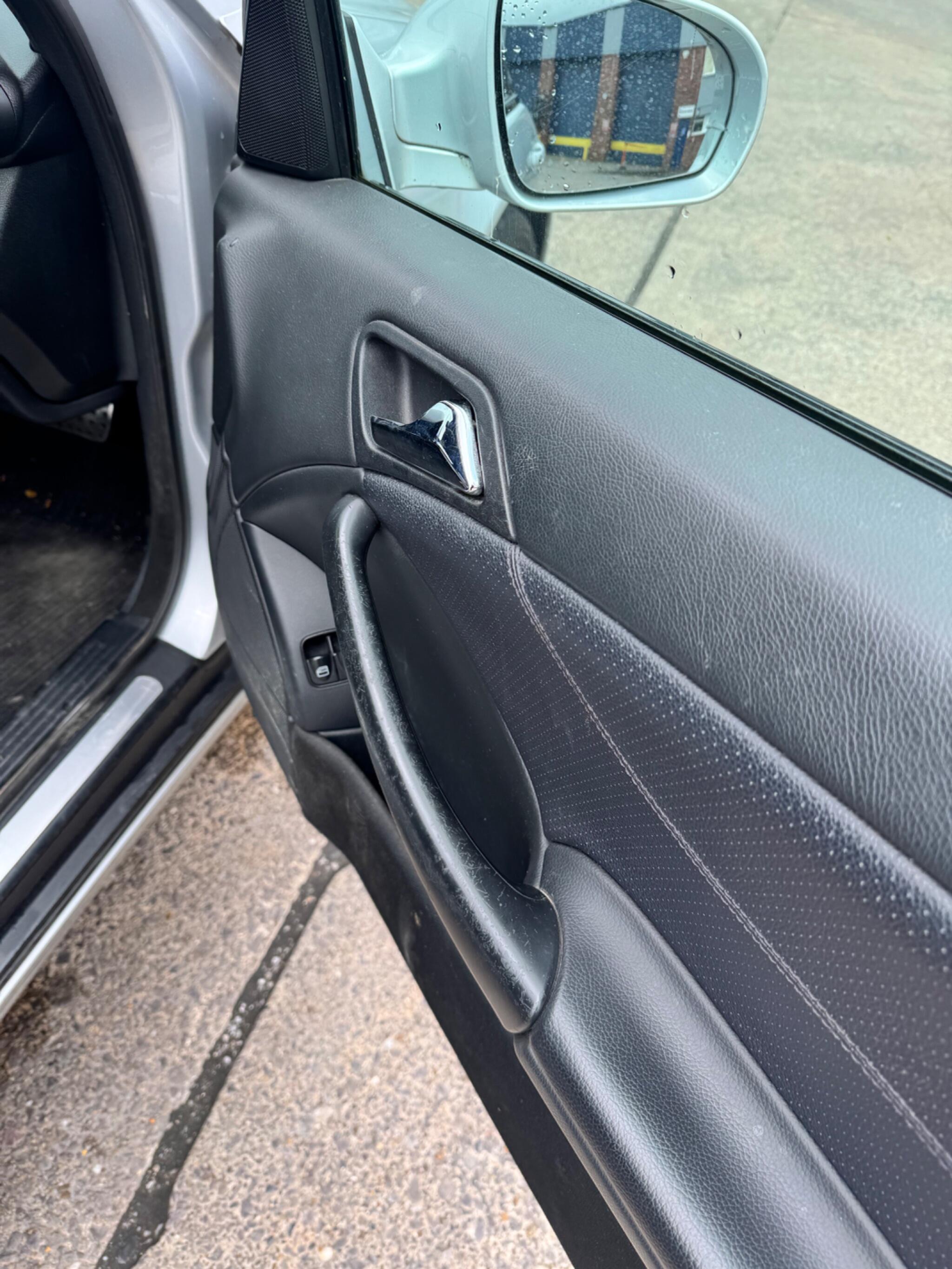 Mercedes-Benz CLC view 29