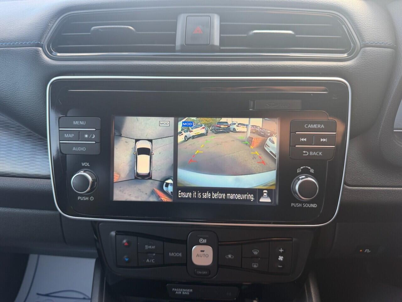 Nissan Leaf view 14