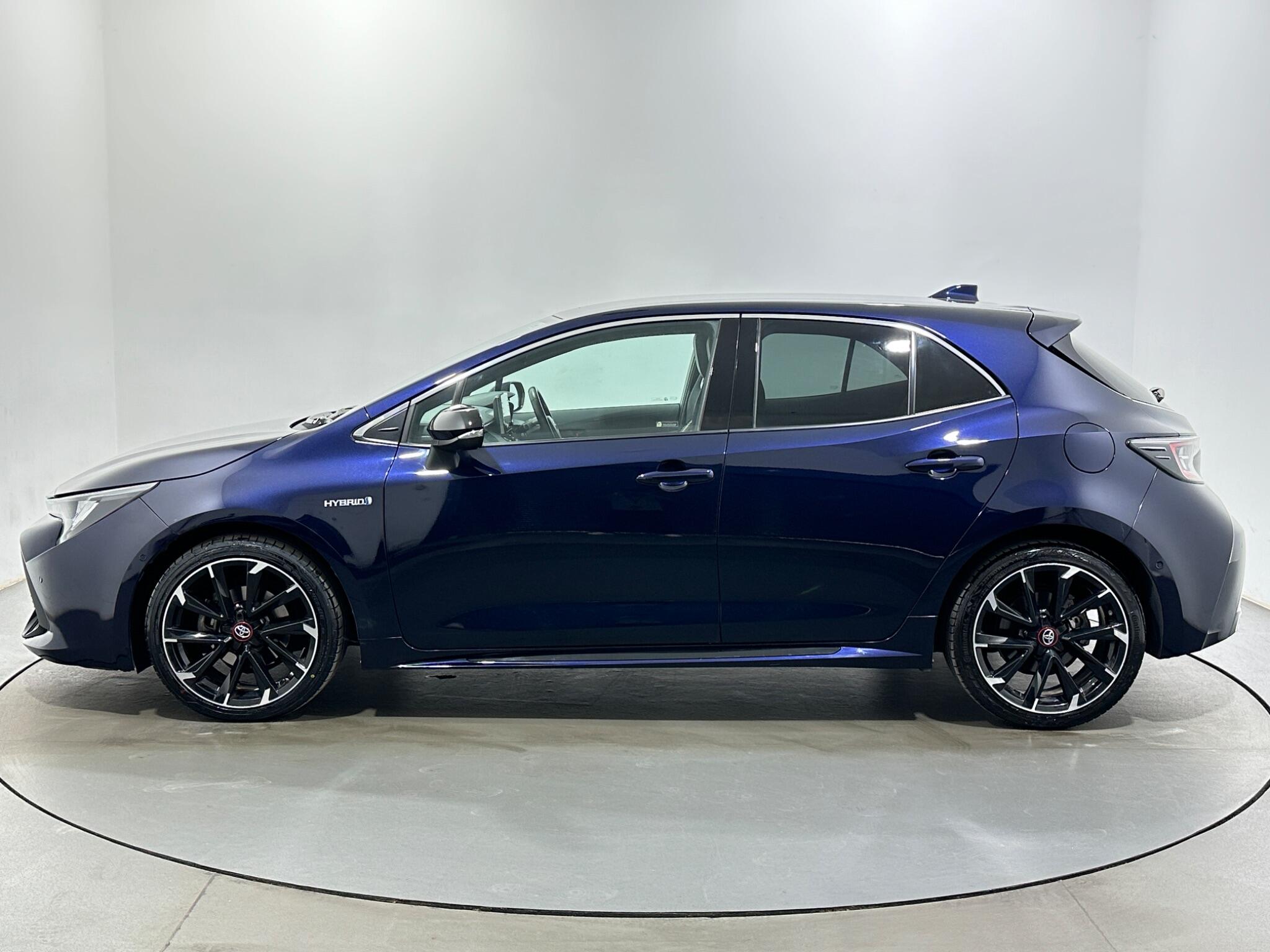 Toyota Corolla view 5