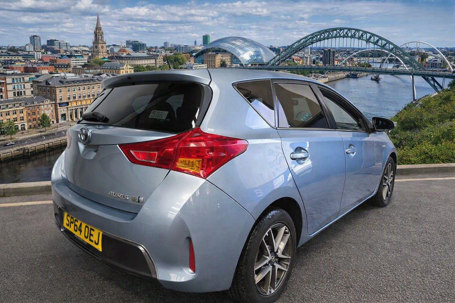 Toyota Auris view 18