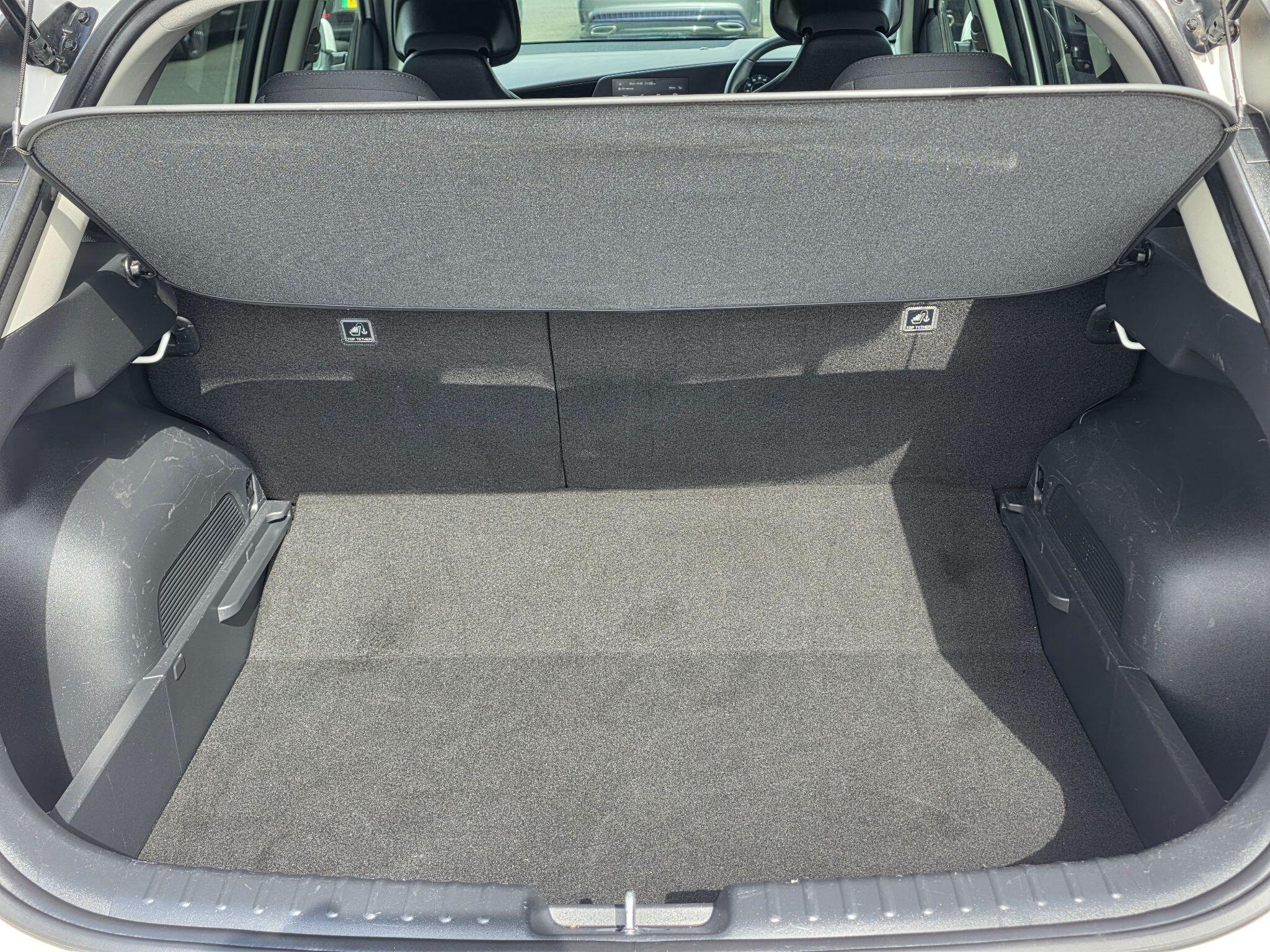 Kia Niro view 16