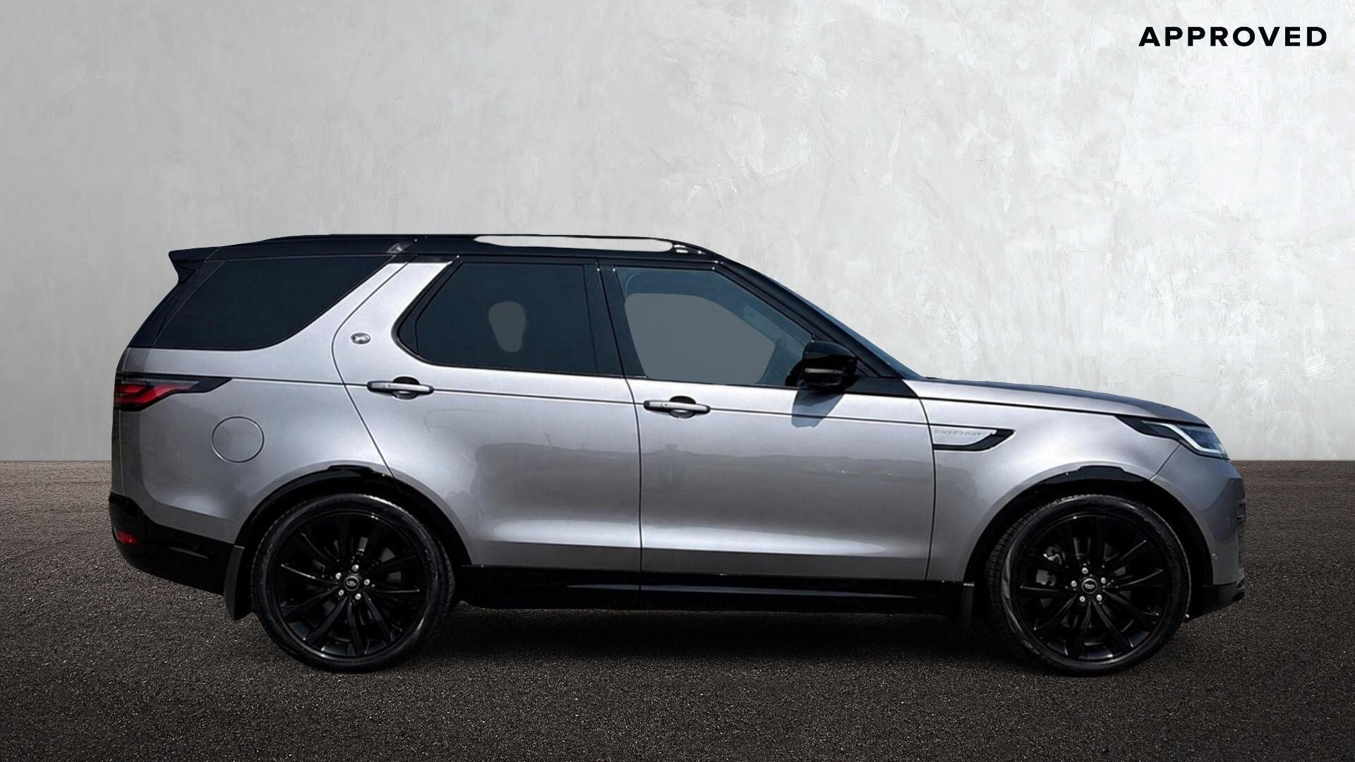 Land Rover Discovery view 5